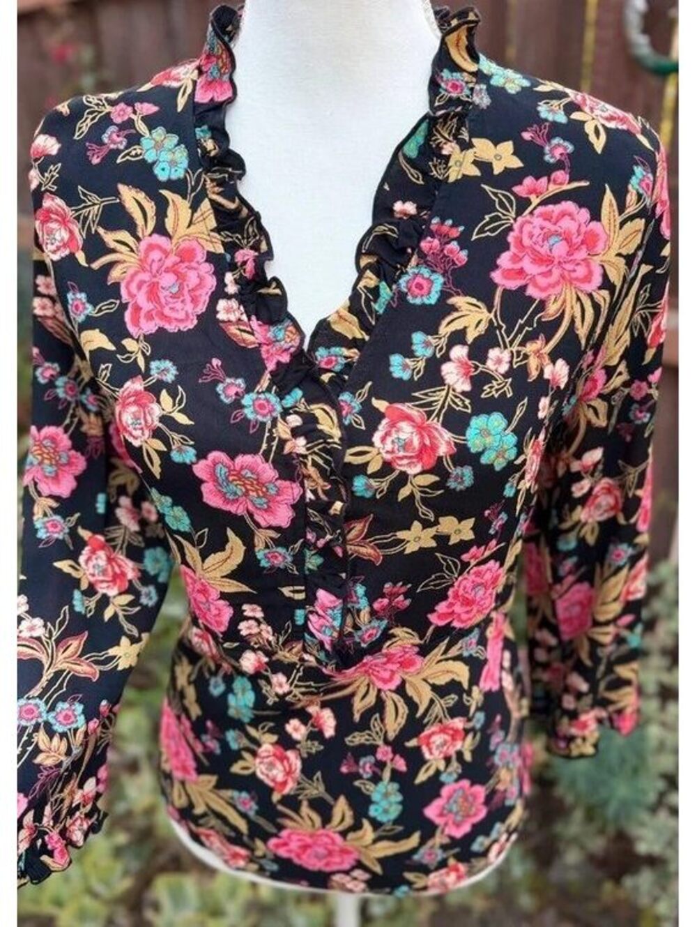 Loco Lindo Floral Black Office Or Cocktail Hour Blouse Size M